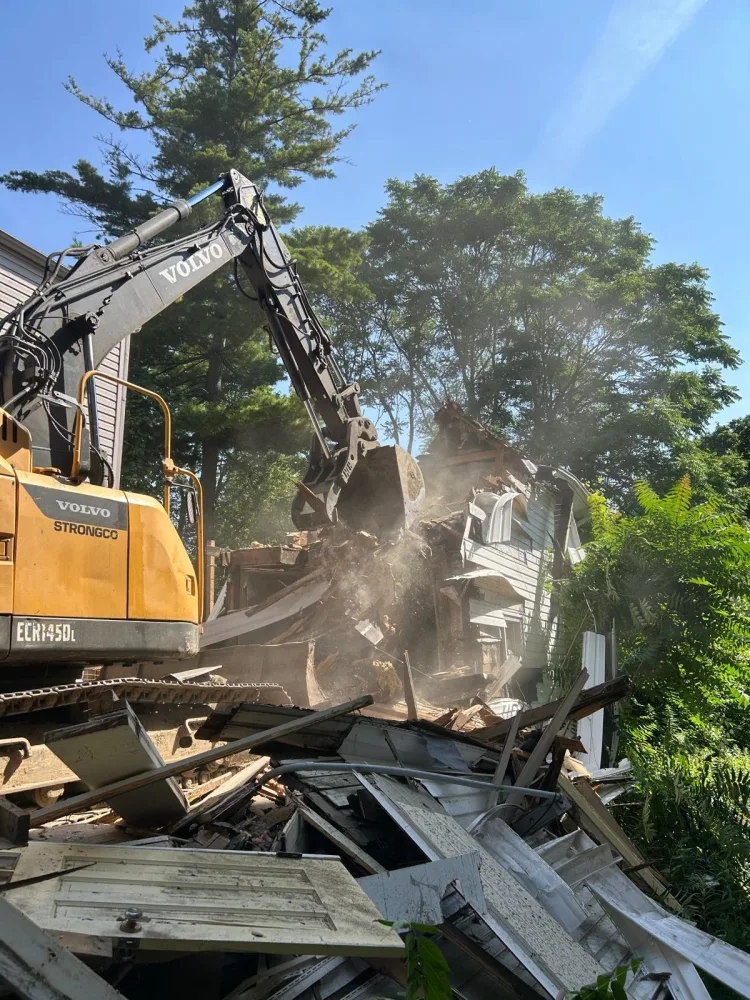 Demolition service — Global City Excavation, GTA